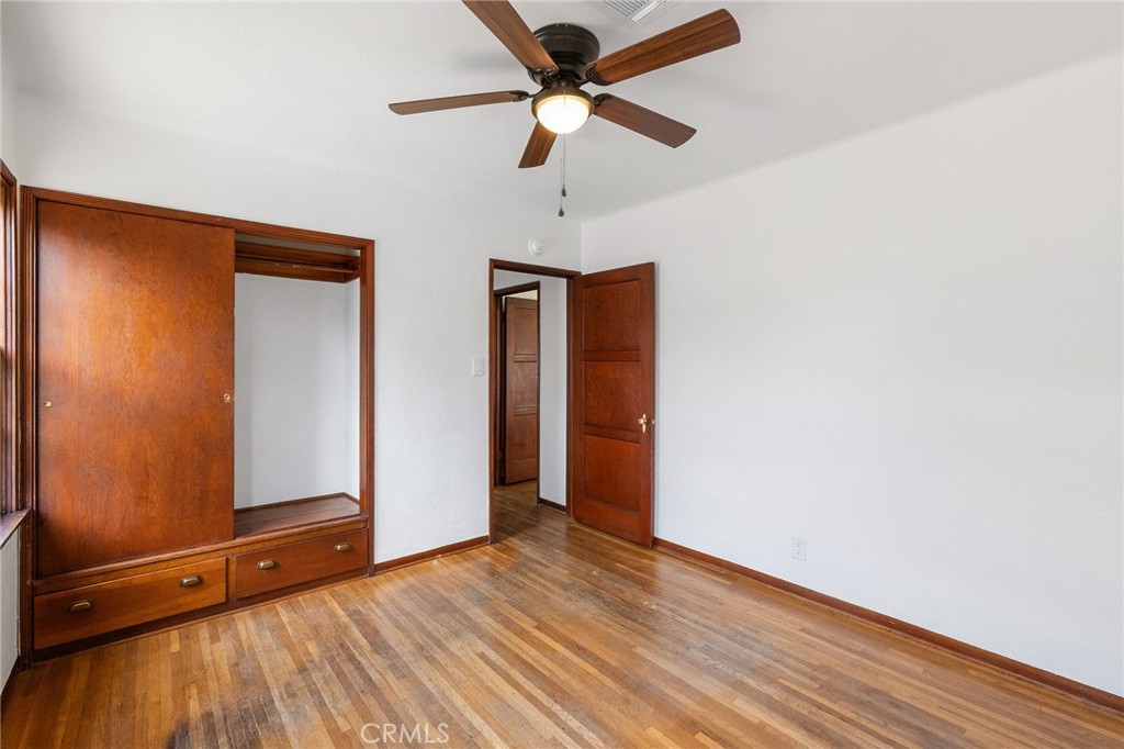 5615 Brockton