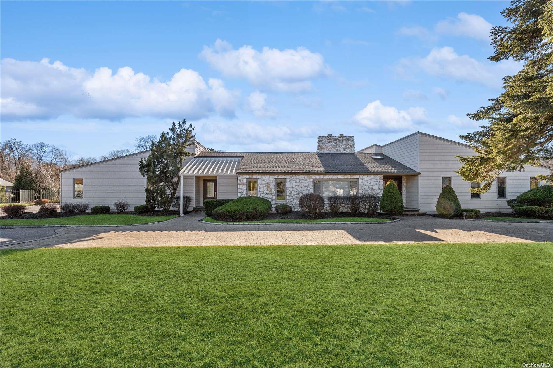 4 Amber Court