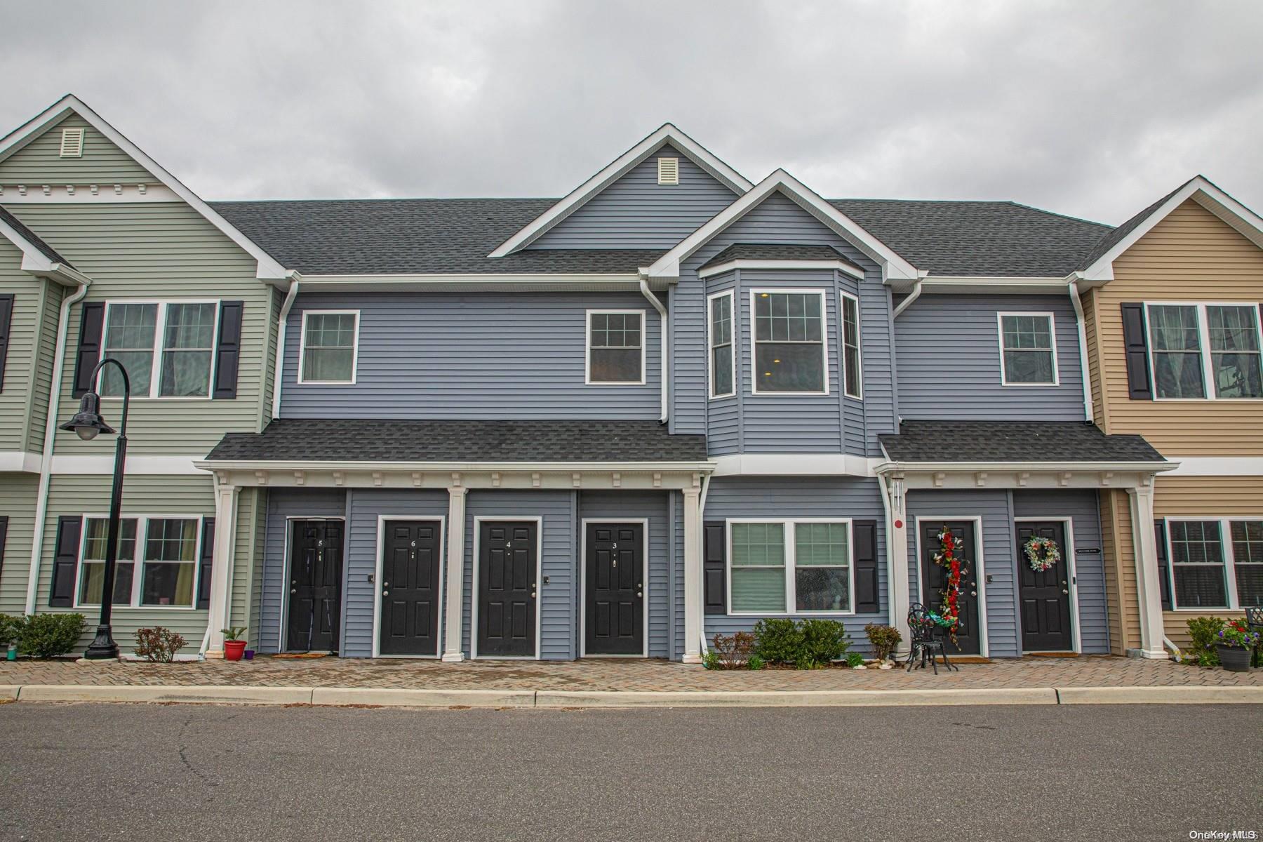 8 Sophia Court Unit: 5