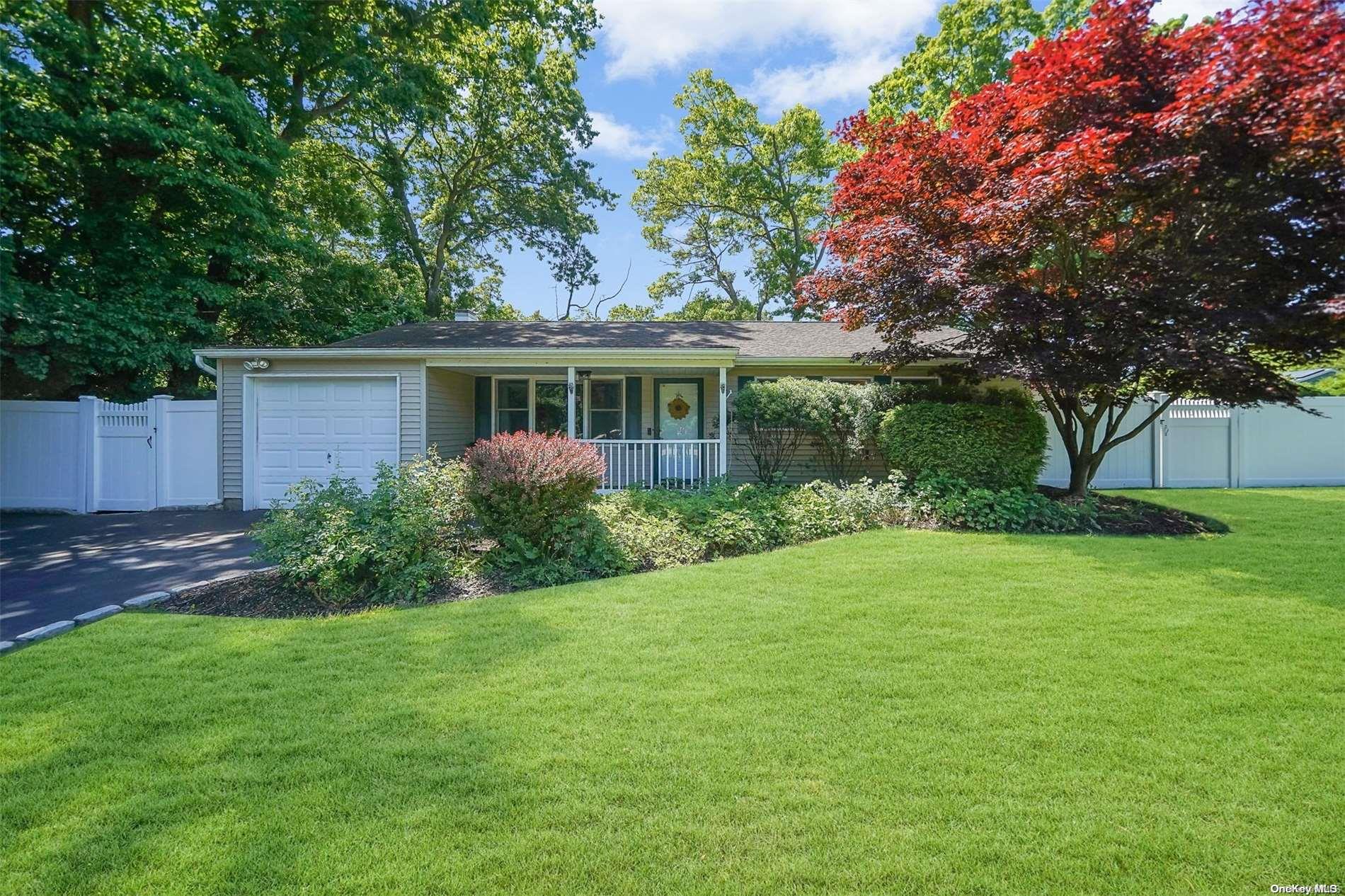 4430 Express Drive S