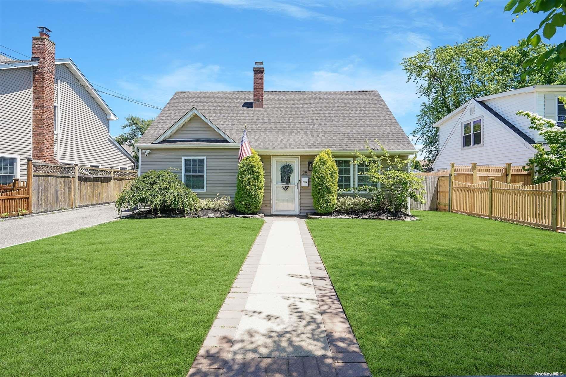 25 Mortimer Avenue