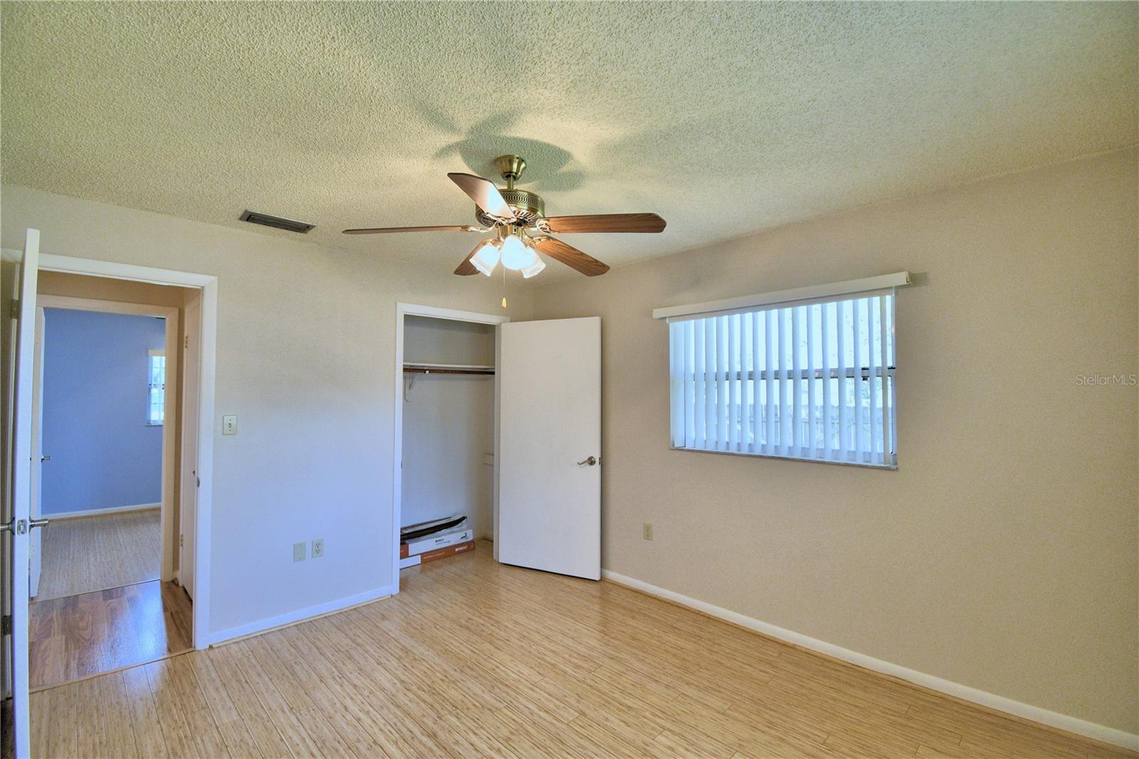 3812 VILLAGE CIR