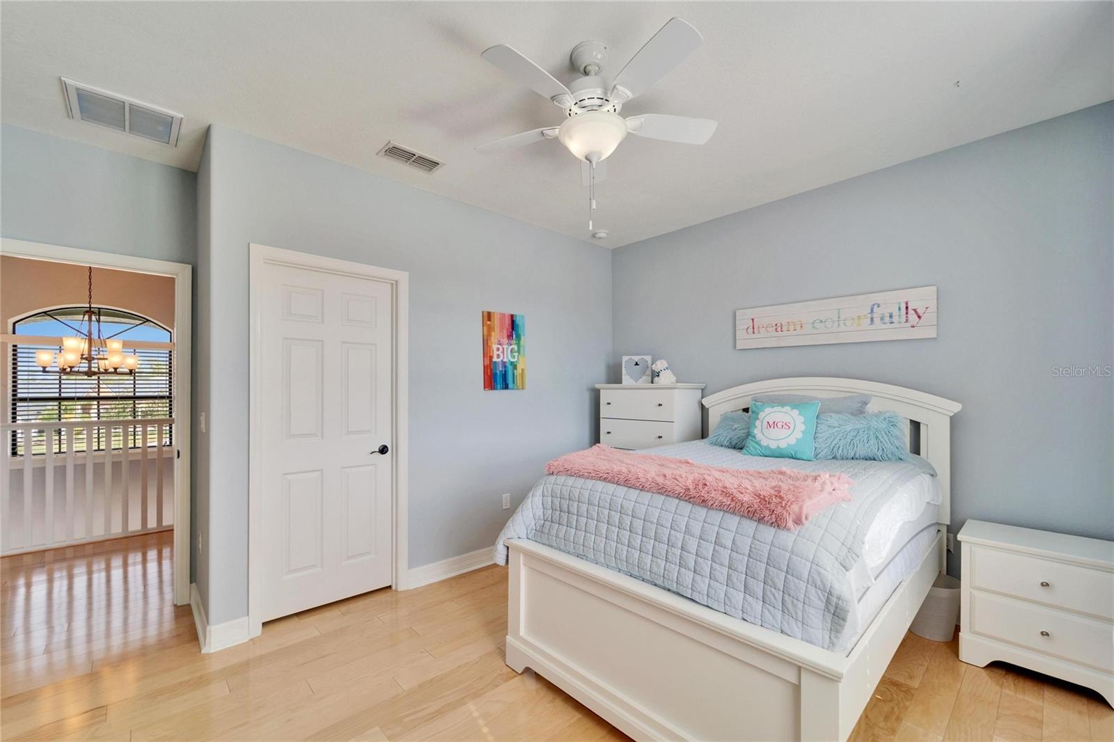 1934 HERITAGE LAKES BLVD