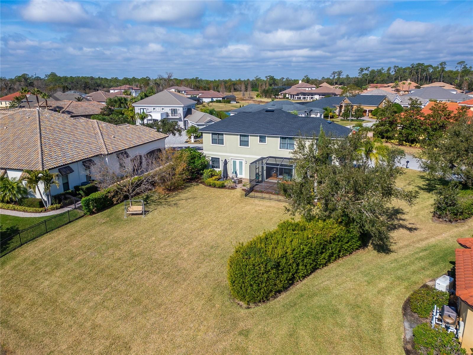 1934 HERITAGE LAKES BLVD