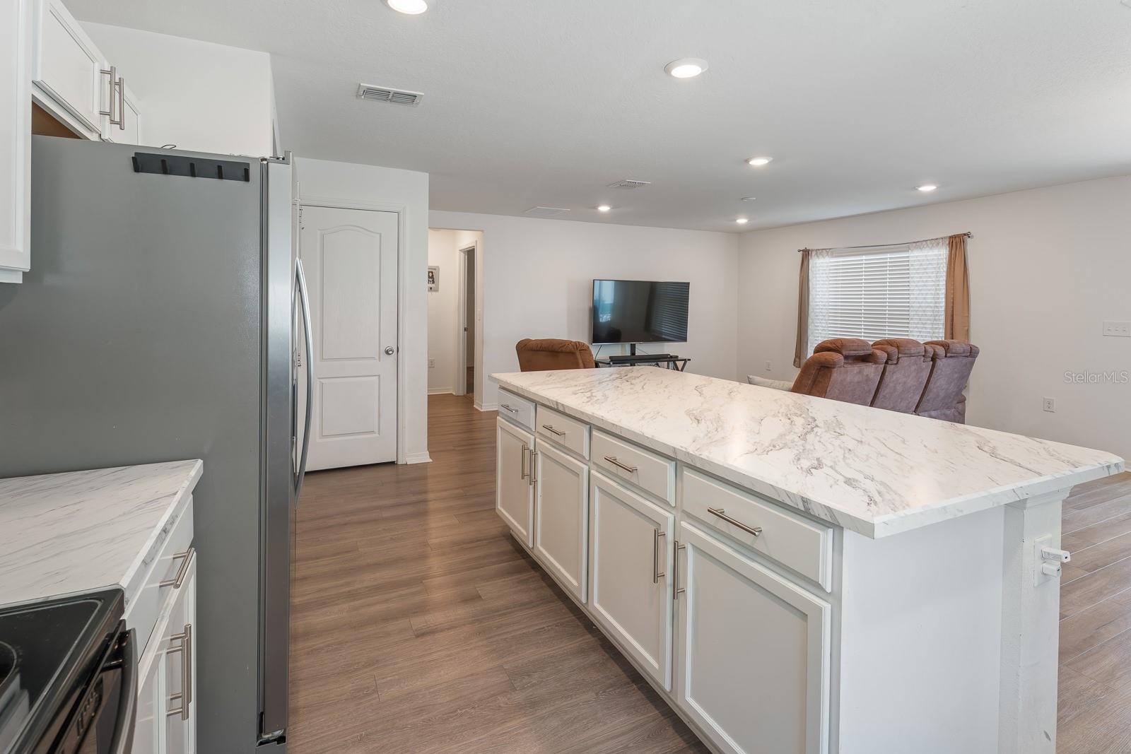 1341 MATTIE POINTE BLVD