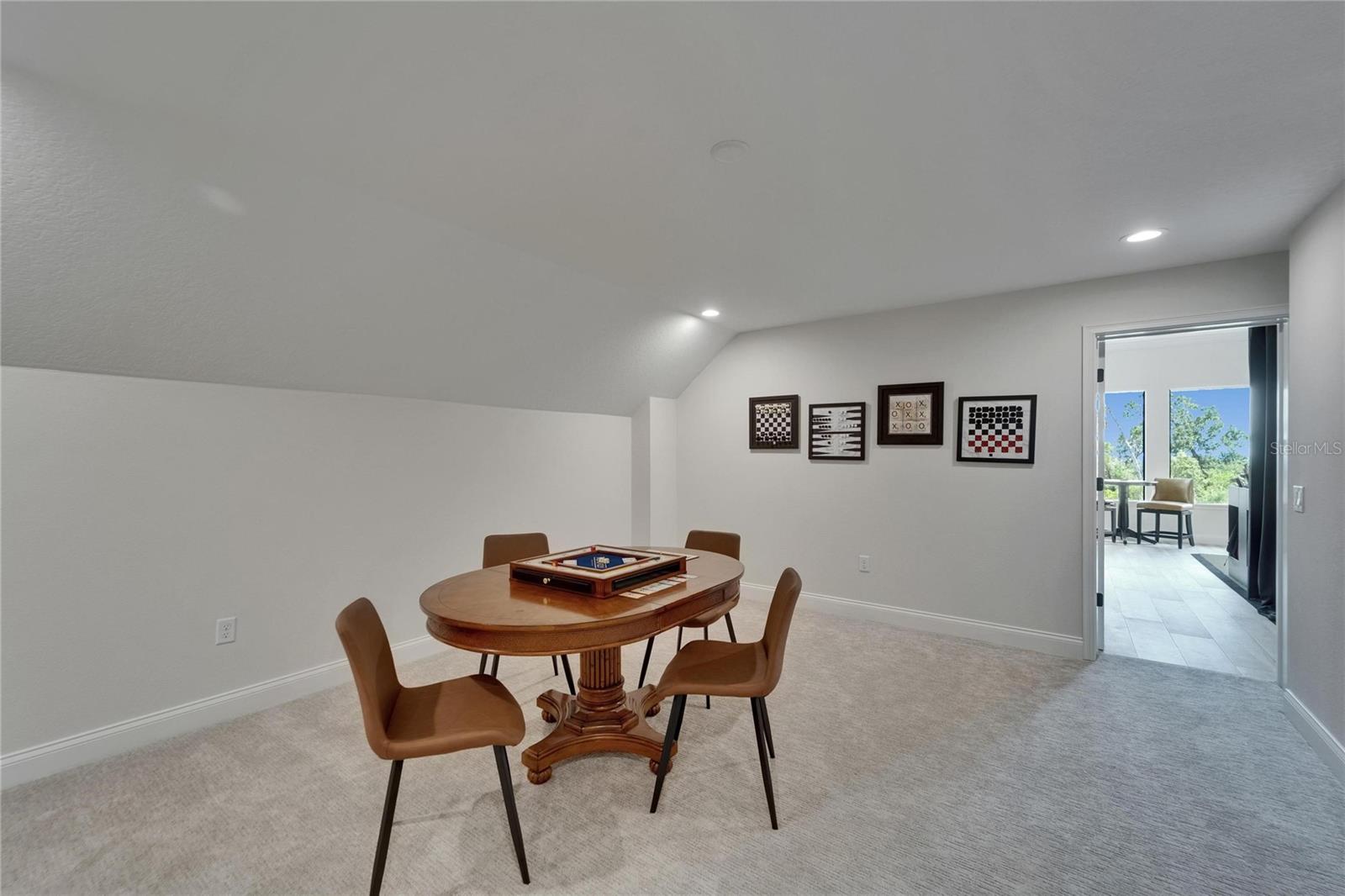 2662 DELPHI HILLS CT