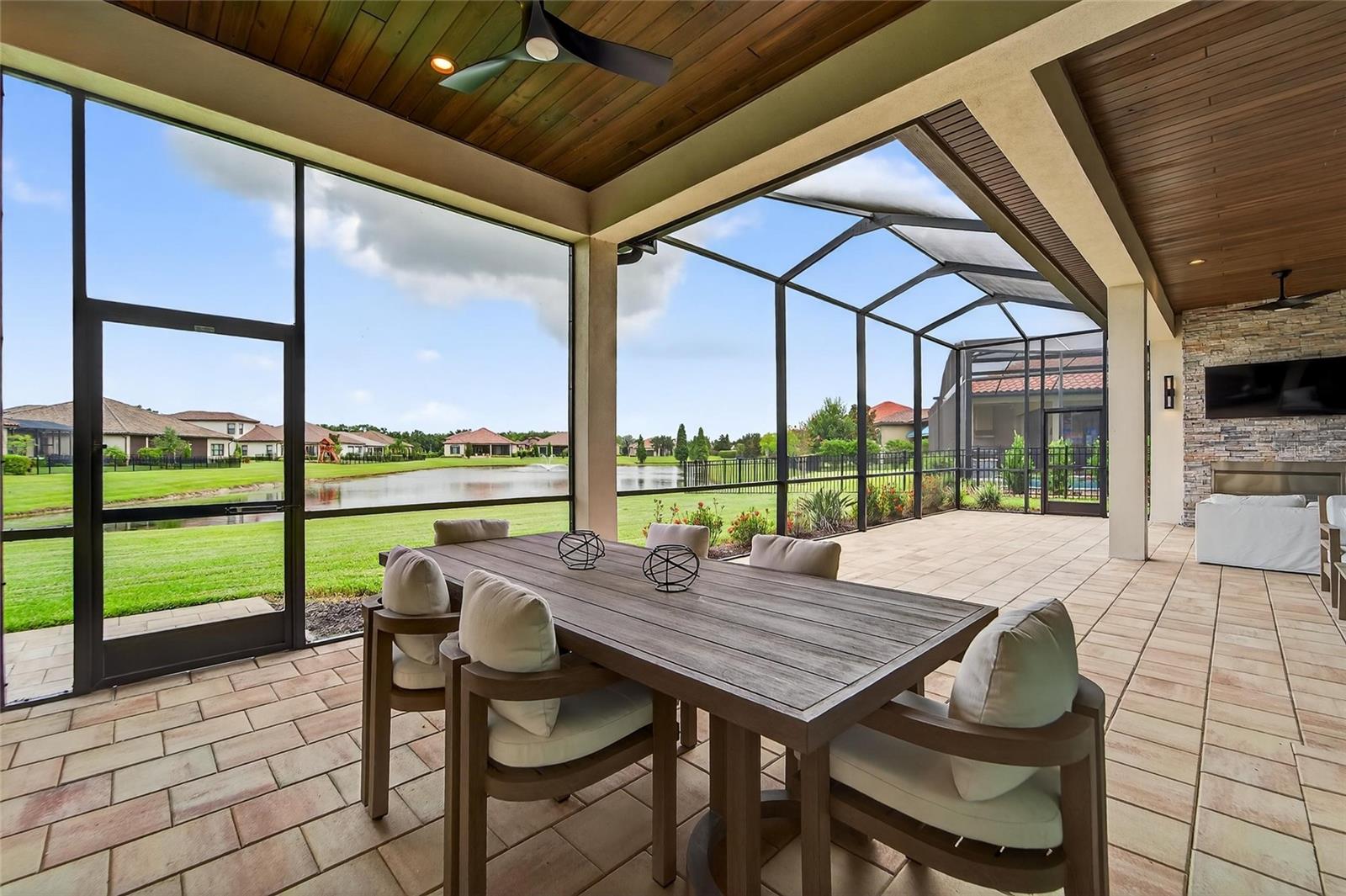 3009 SANCTUARY CIR