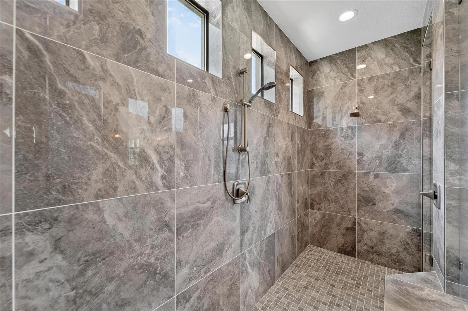 3009 SANCTUARY CIR
