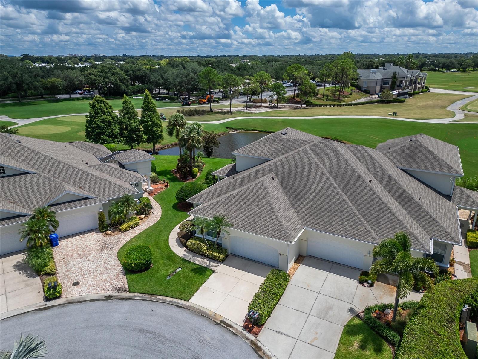 2718 PRESTWICK DR