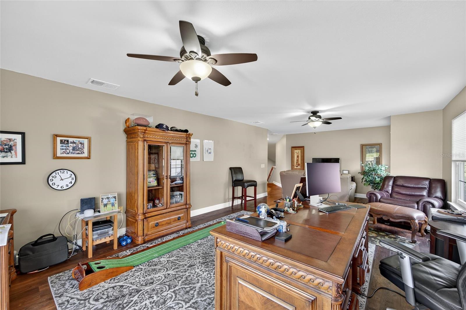 2718 PRESTWICK DR