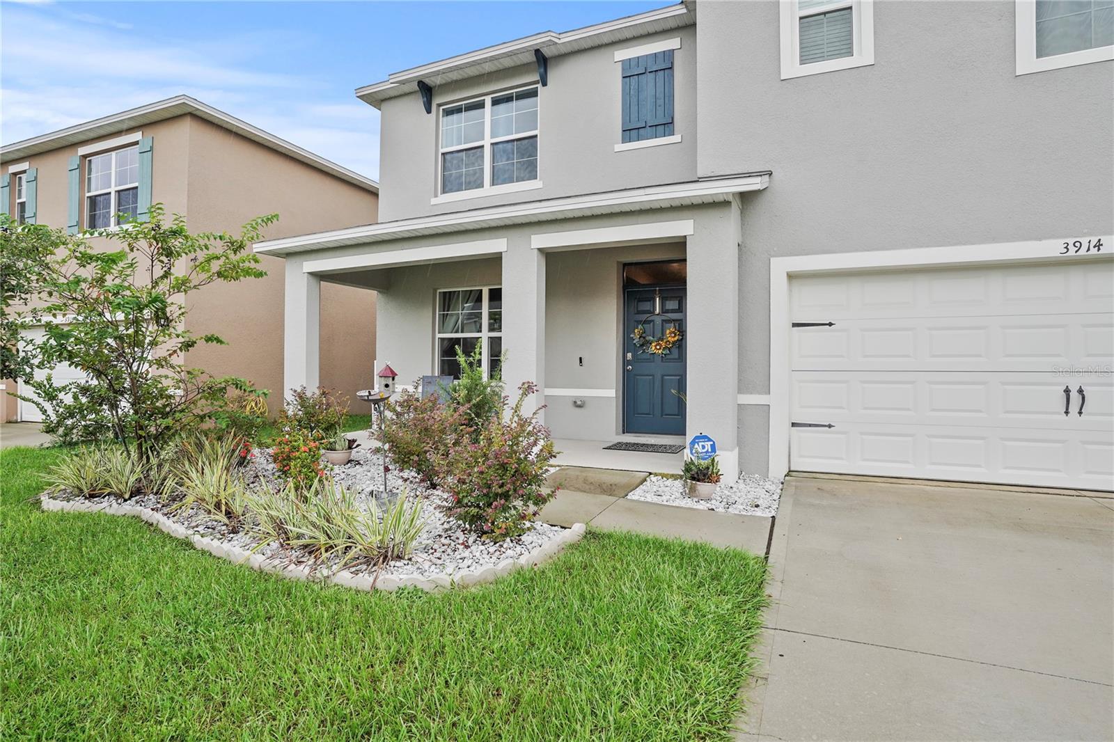 3914 RESTING ROBIN AVE