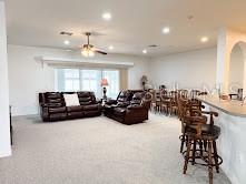 453 NOLANE LN