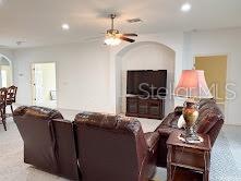 453 NOLANE LN