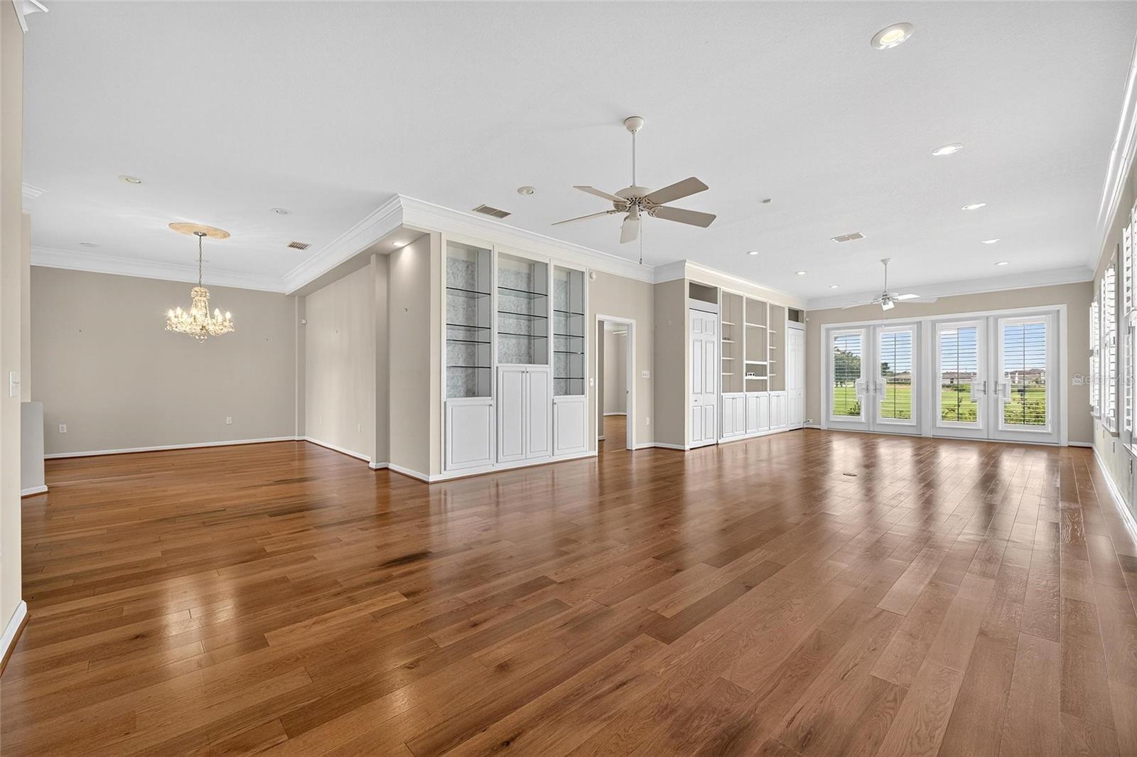 3093 SHOAL CREEK VILLAGE DR