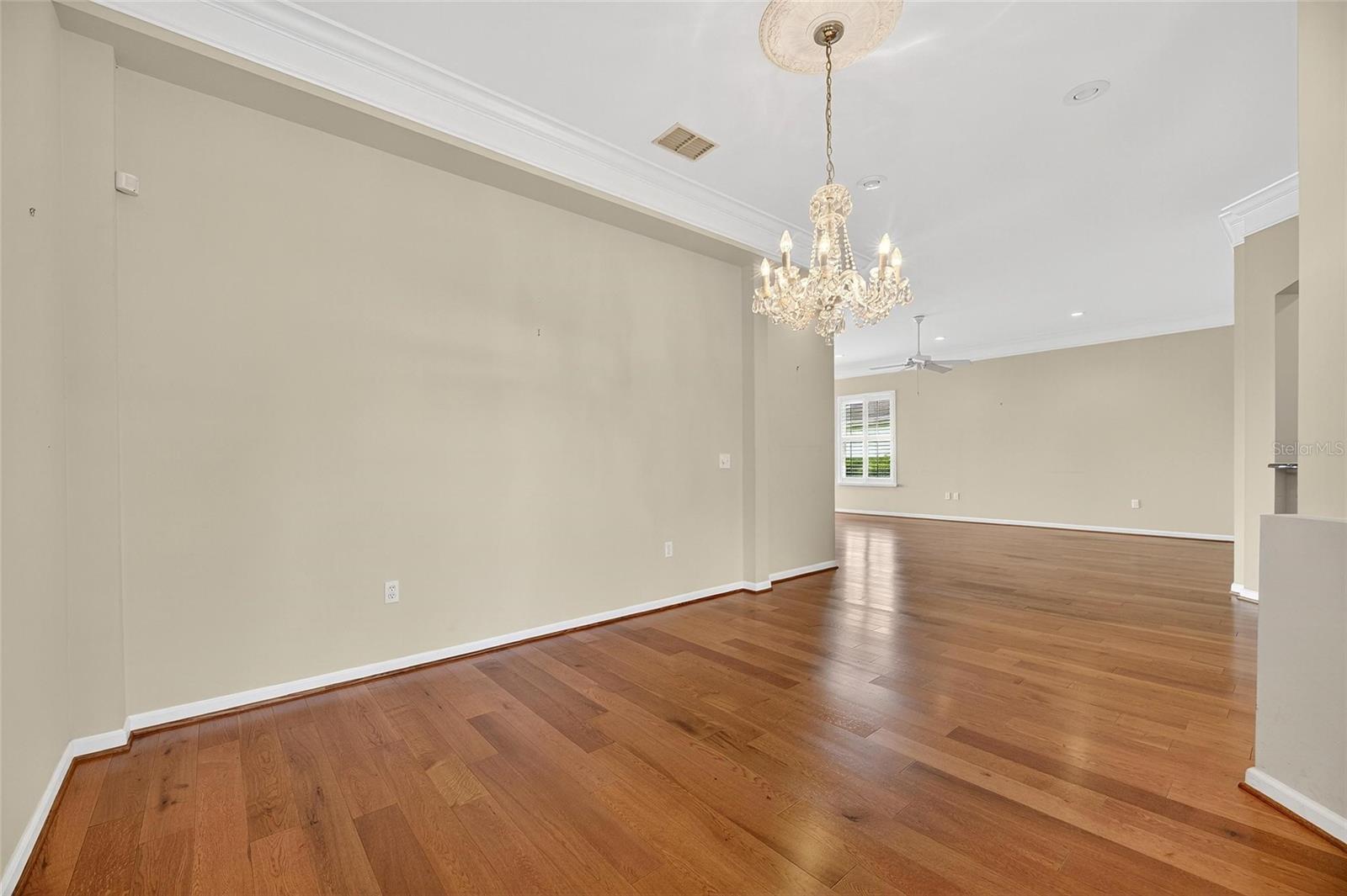 3093 SHOAL CREEK VILLAGE DR