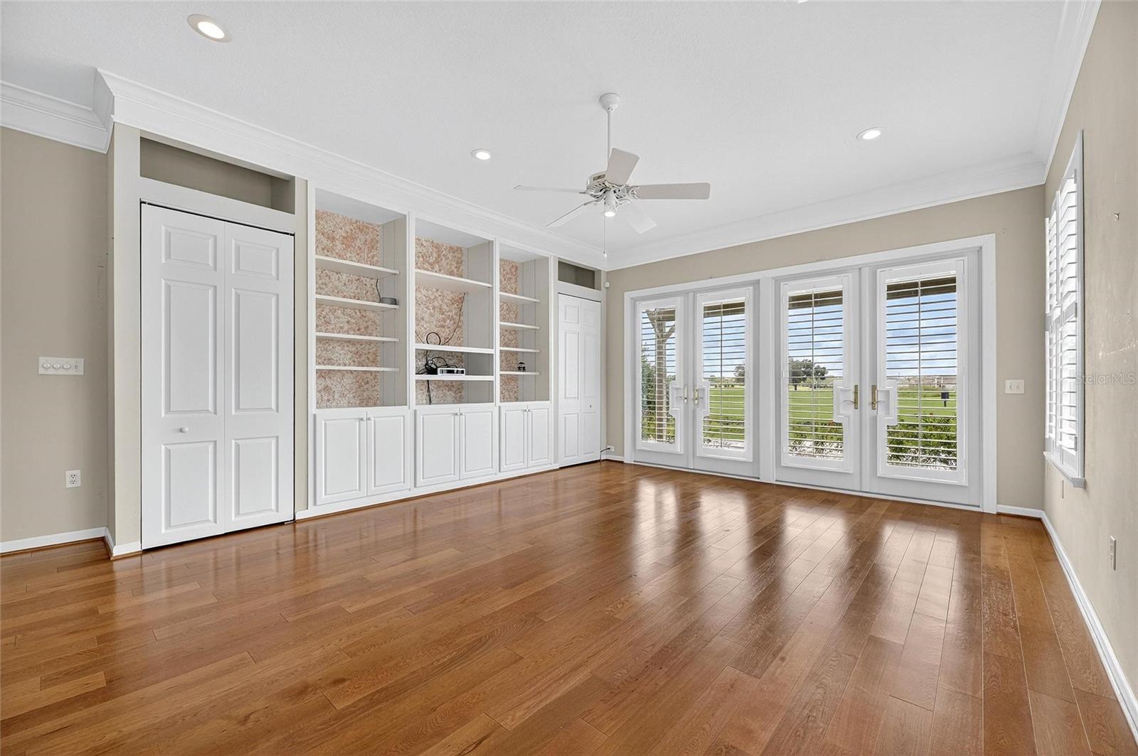 3093 SHOAL CREEK VILLAGE DR