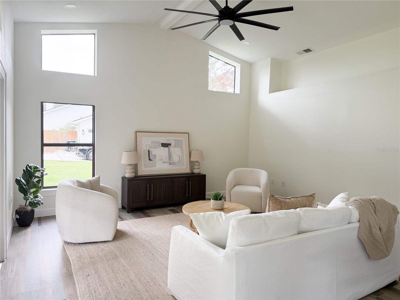 1944 VISTA VIEW DR