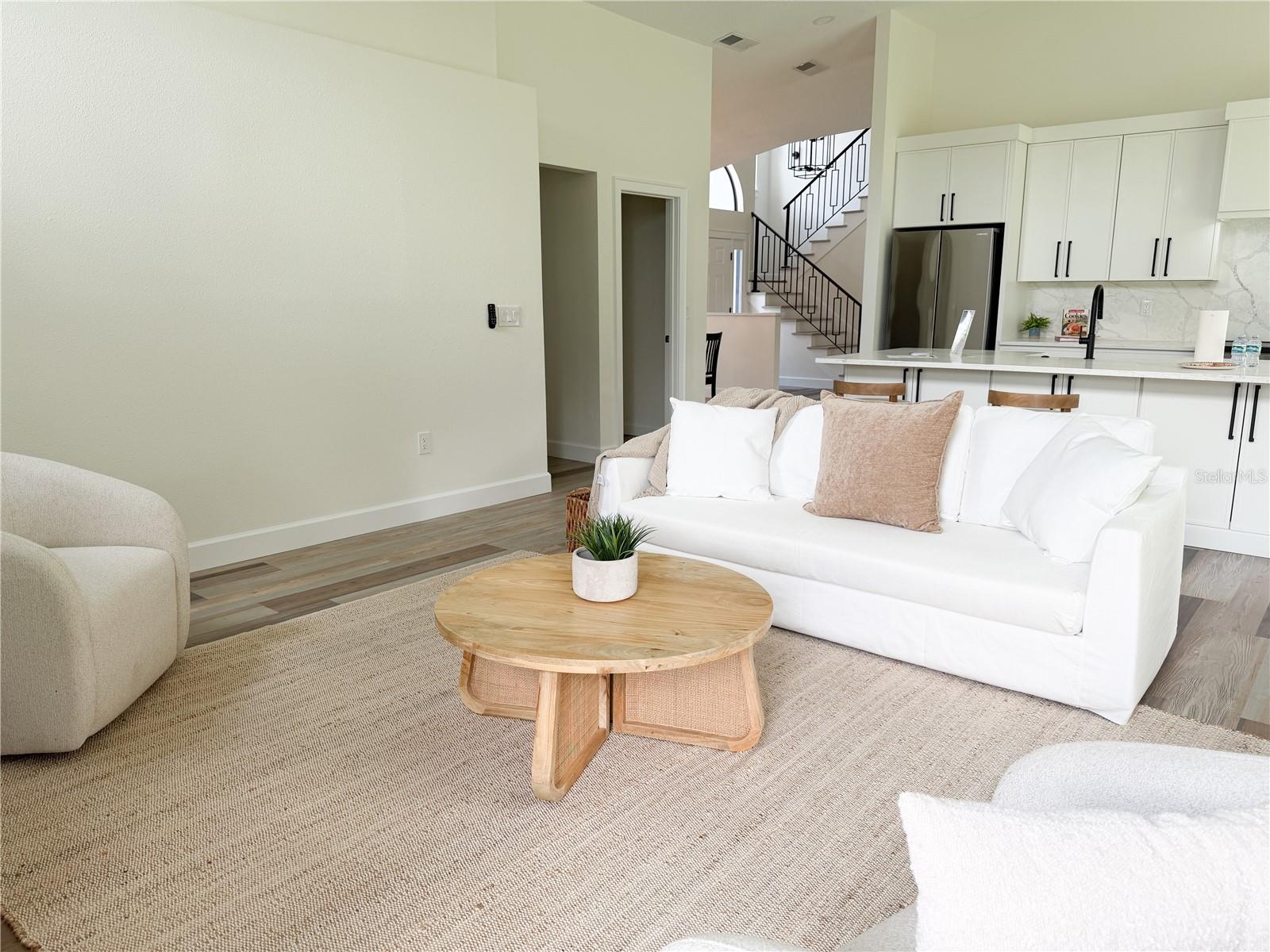 1944 VISTA VIEW DR