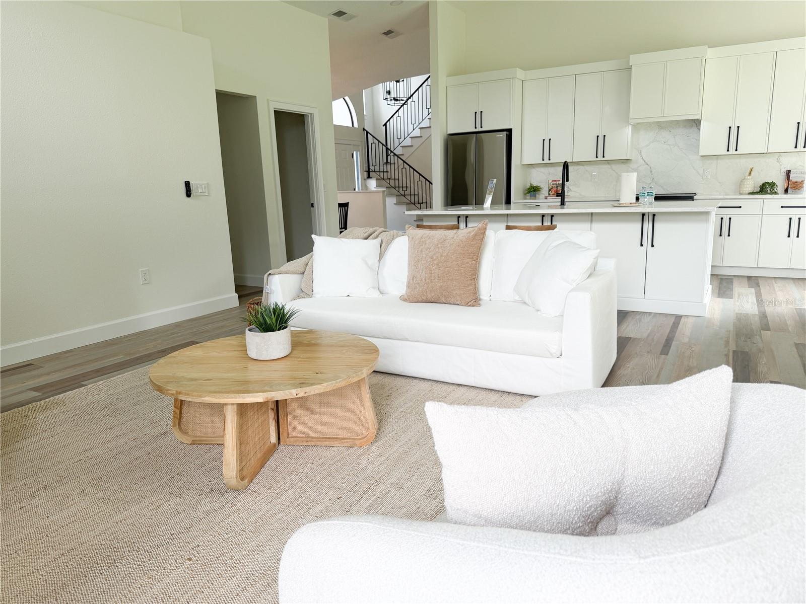 1944 VISTA VIEW DR