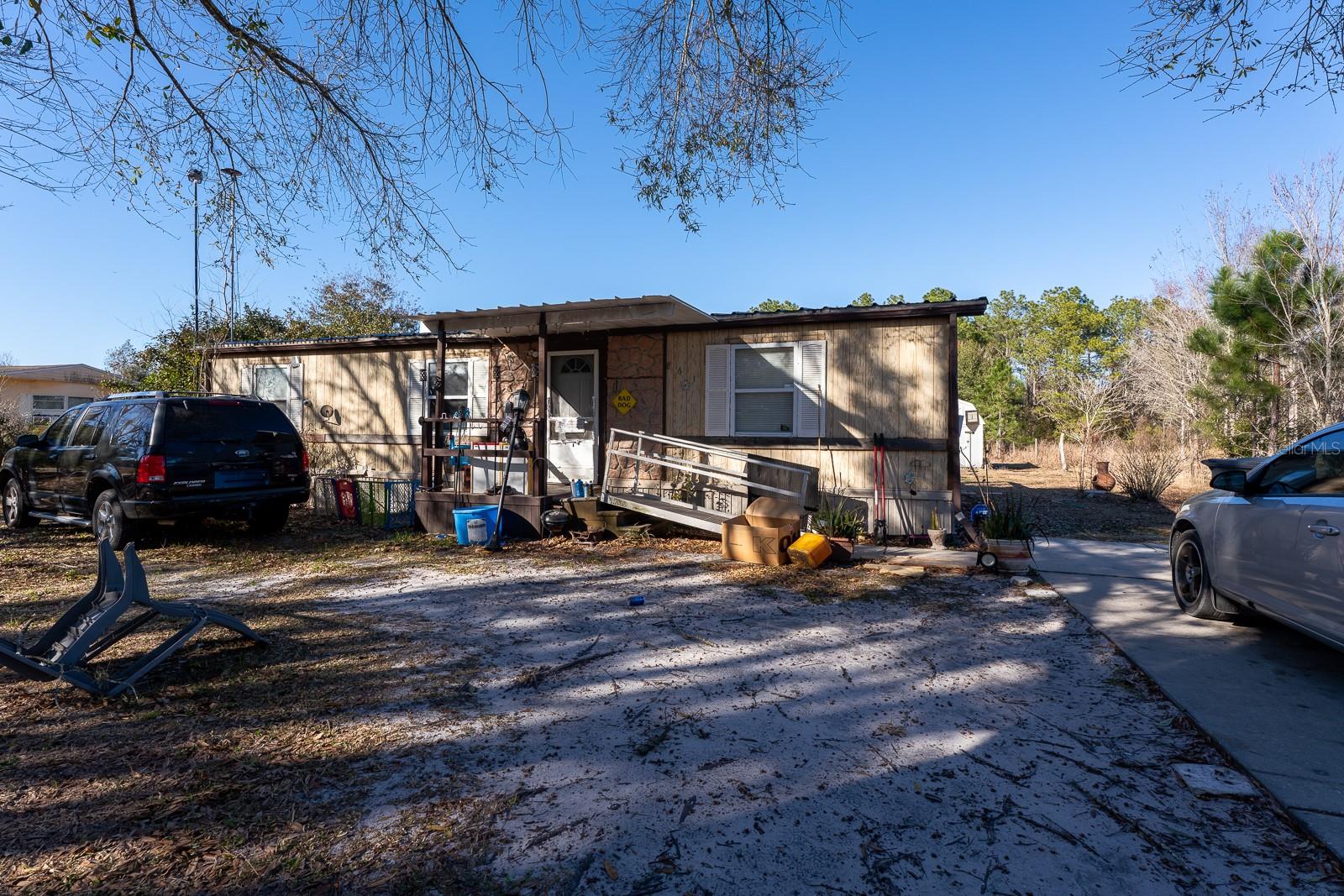 861 SADDLEWOOD BLVD