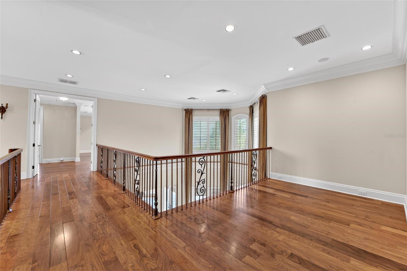 501 ADAMS BARN RD