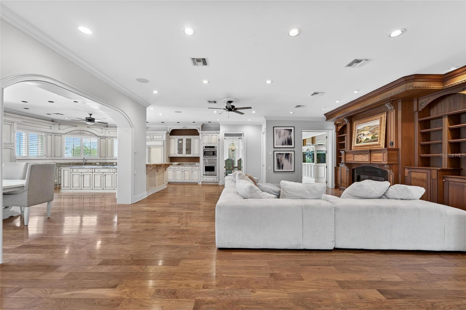 501 ADAMS BARN RD