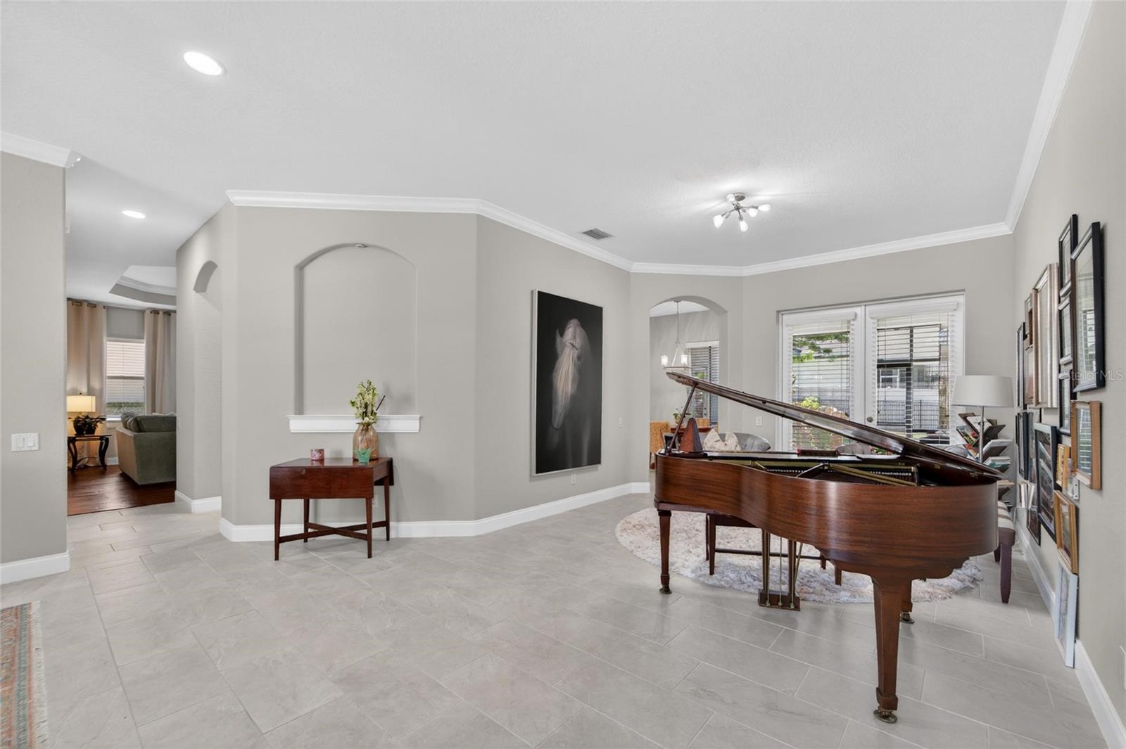 2665 HICKORY VIEW LOOP