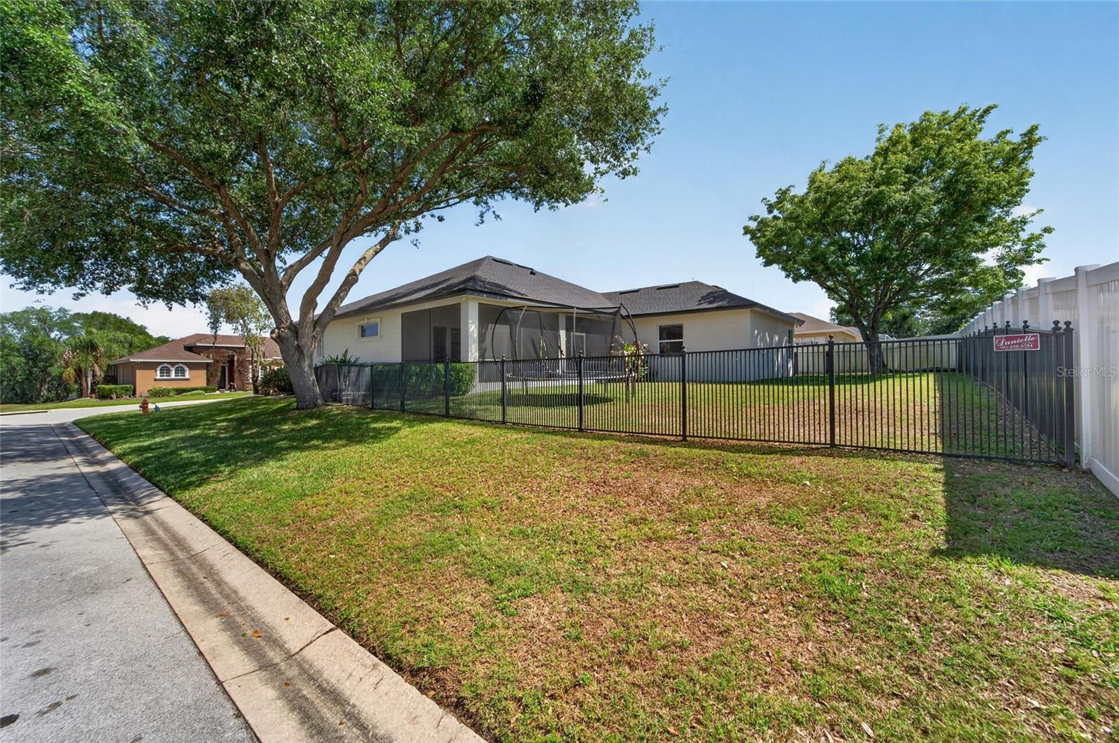 2665 HICKORY VIEW LOOP