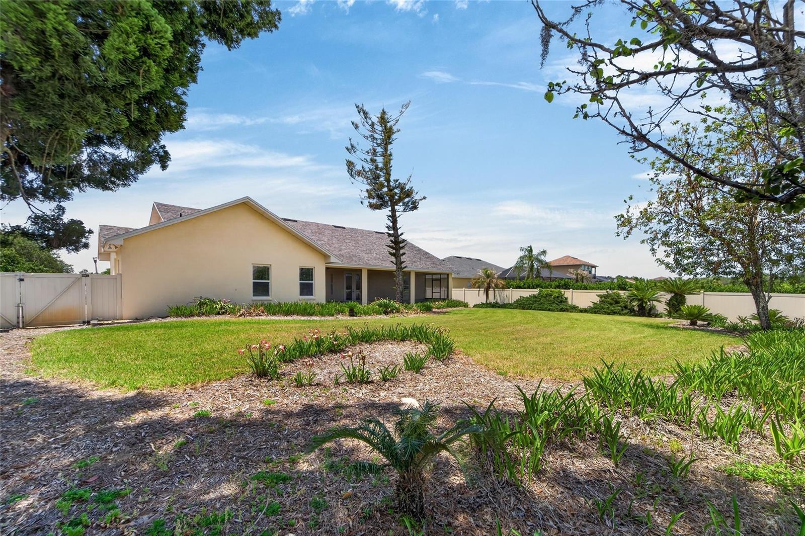 6360 RIVERLAKE CT