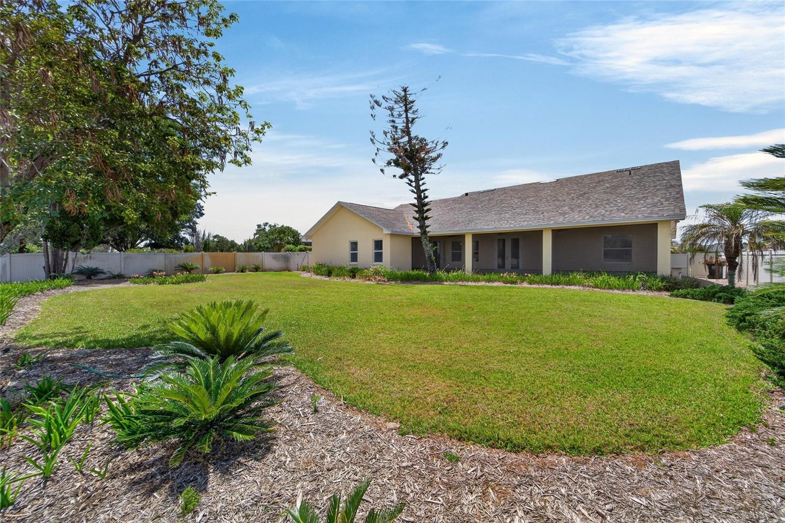 6360 RIVERLAKE CT
