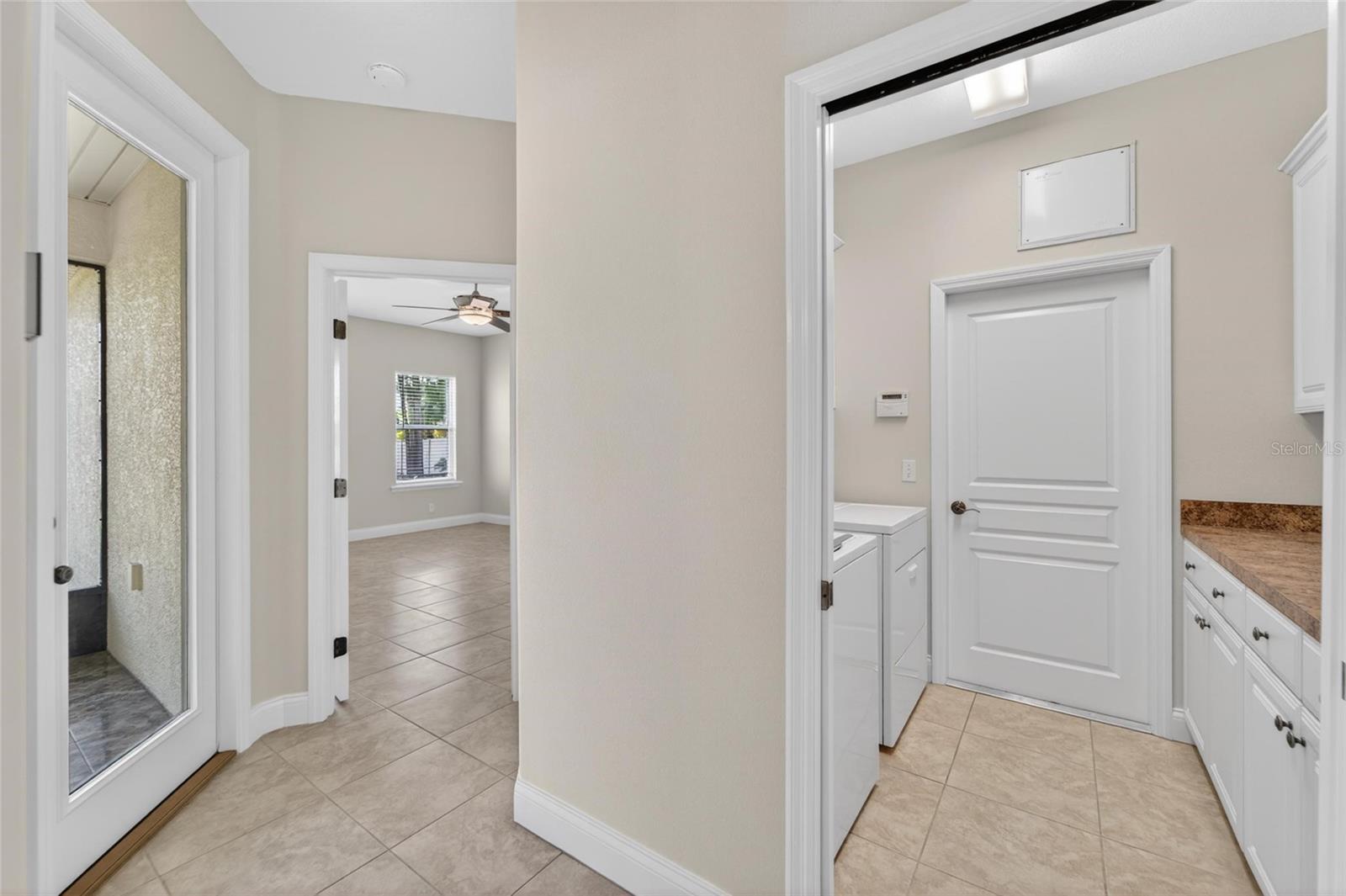 6360 RIVERLAKE CT