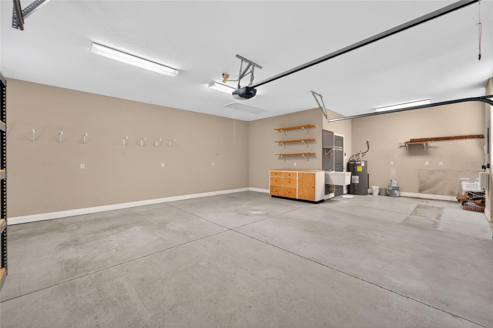 6360 RIVERLAKE CT