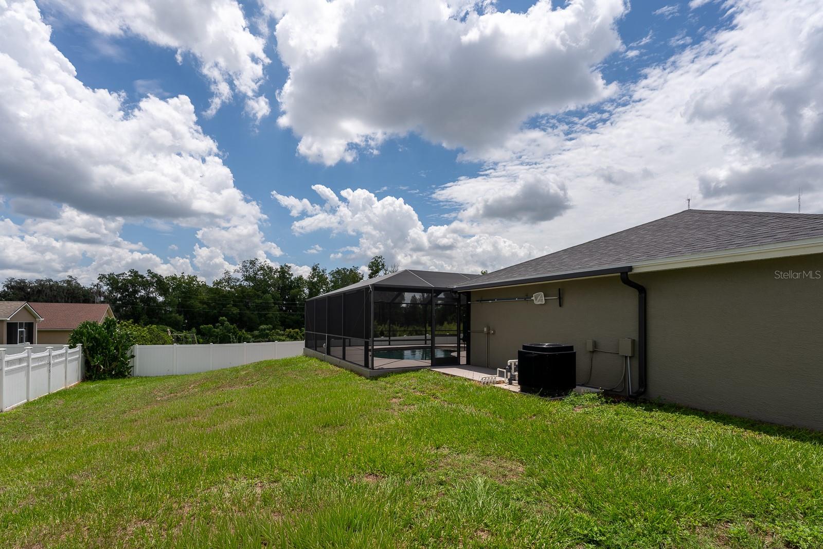 2663 BROOKSIDE BLUFF LOOP