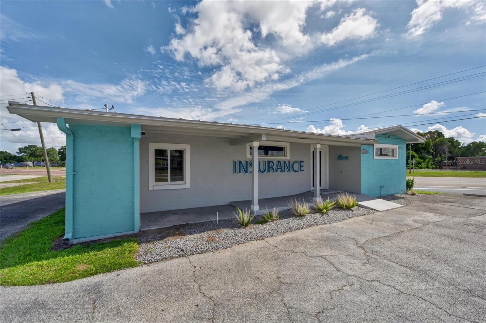 1233 BARTOW RD