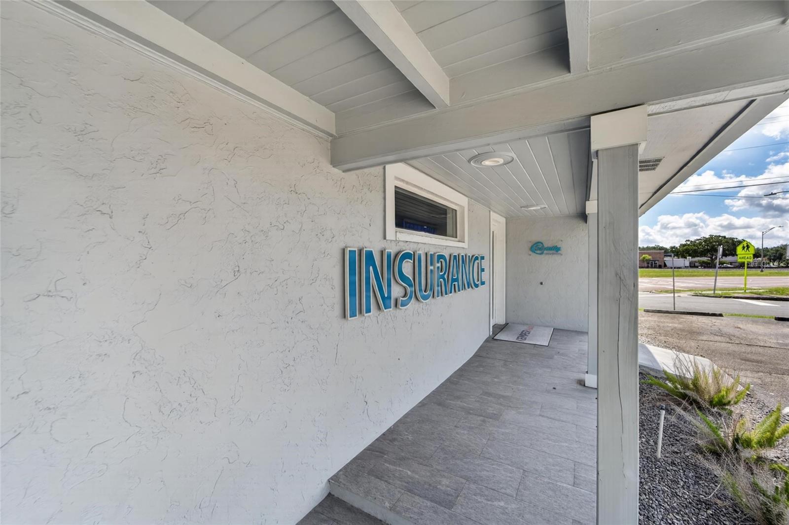 1233 BARTOW RD