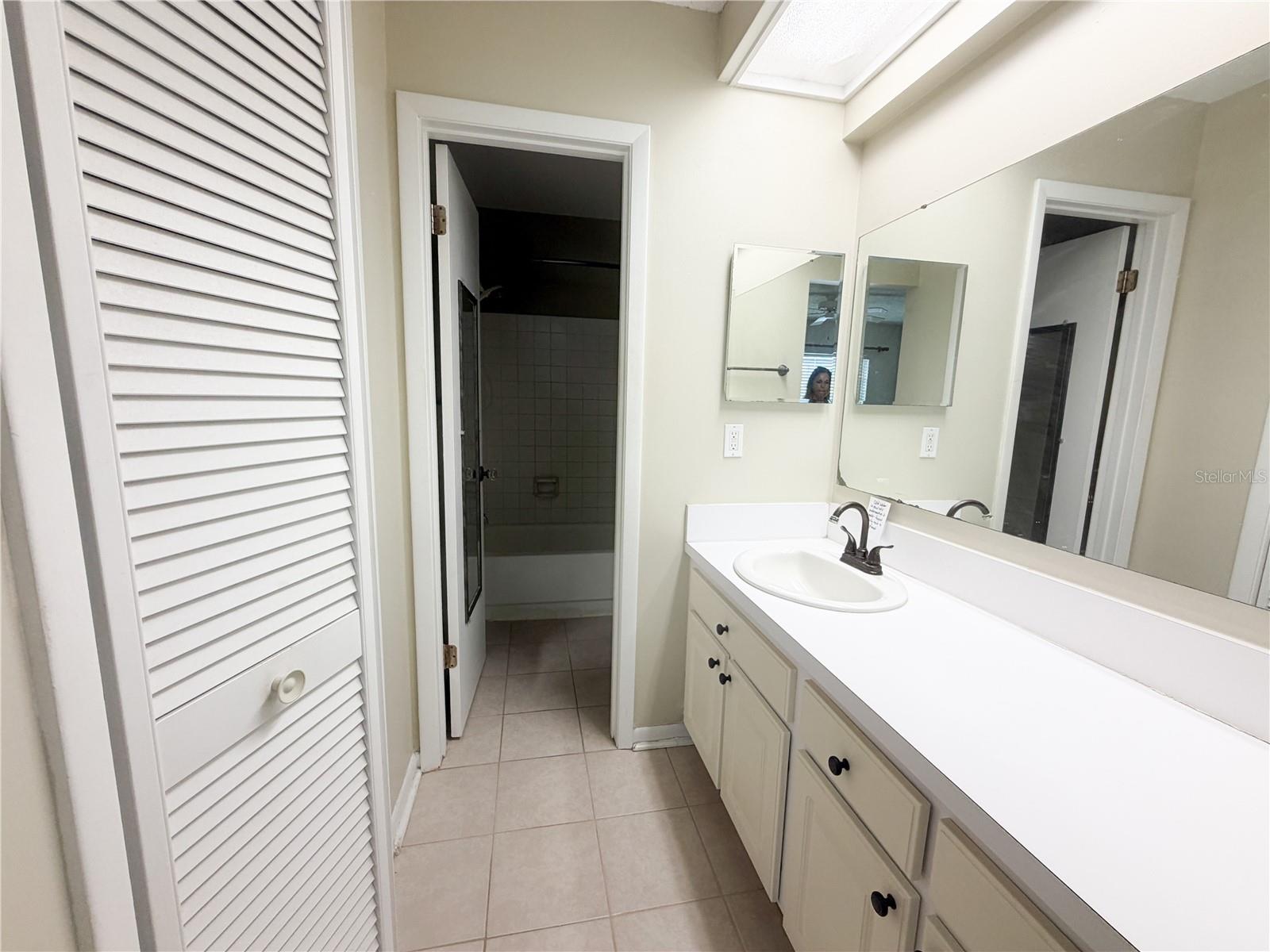 15637 MORNING DR