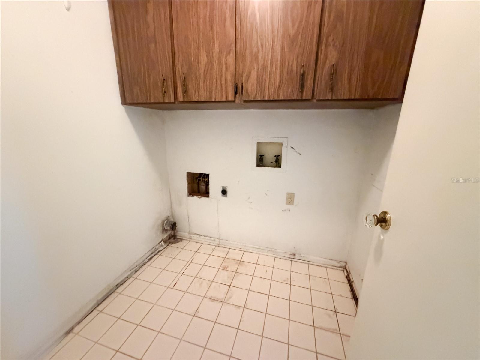 15637 MORNING DR