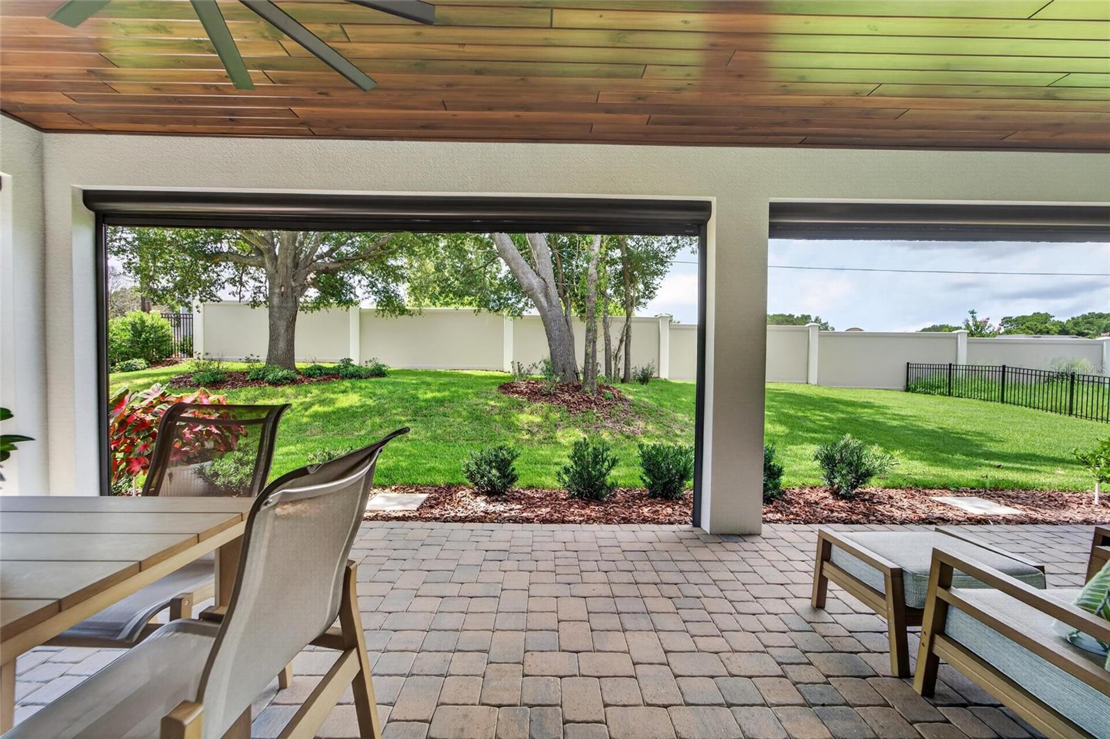 5391 CLUBHOUSE HILLS LN