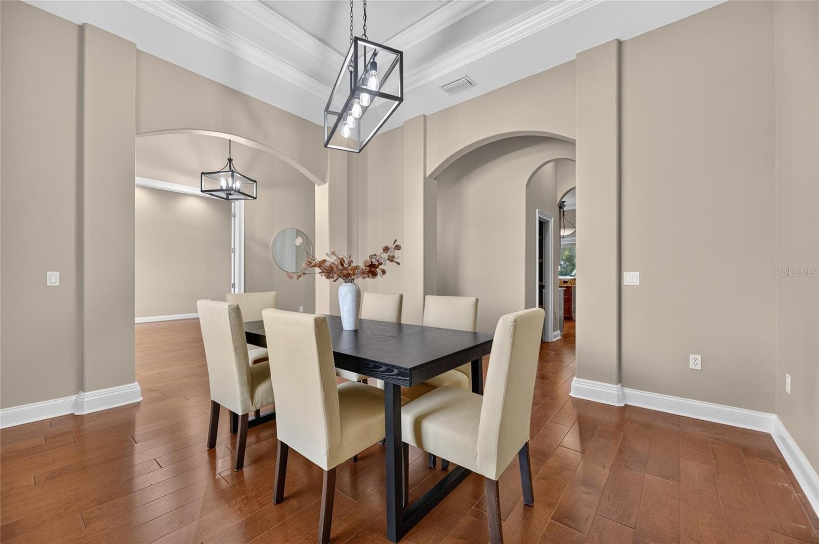 6408 WALKERS GLEN DR