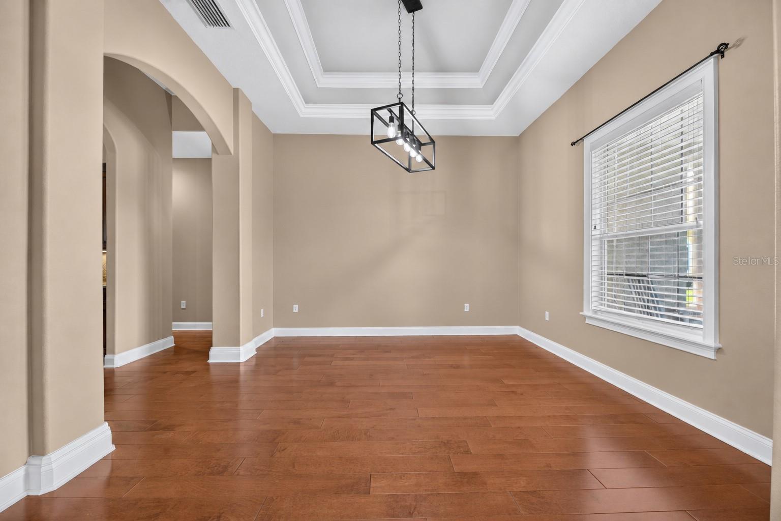 6408 WALKERS GLEN DR