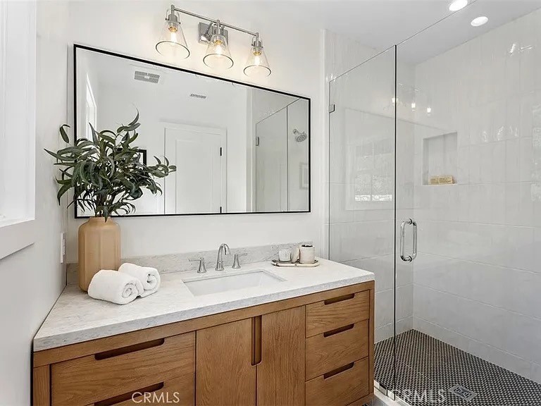 307 Emerald Bay