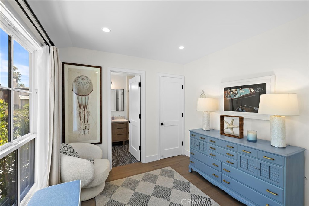 307 Emerald Bay