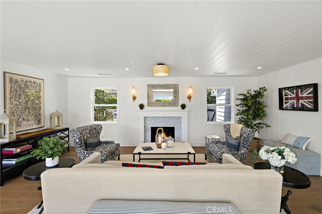 307 Emerald Bay
