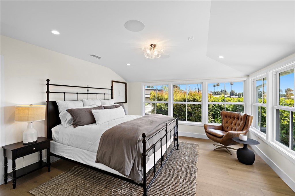 307 Emerald Bay