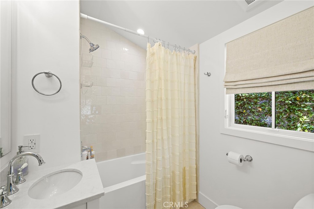 307 Emerald Bay