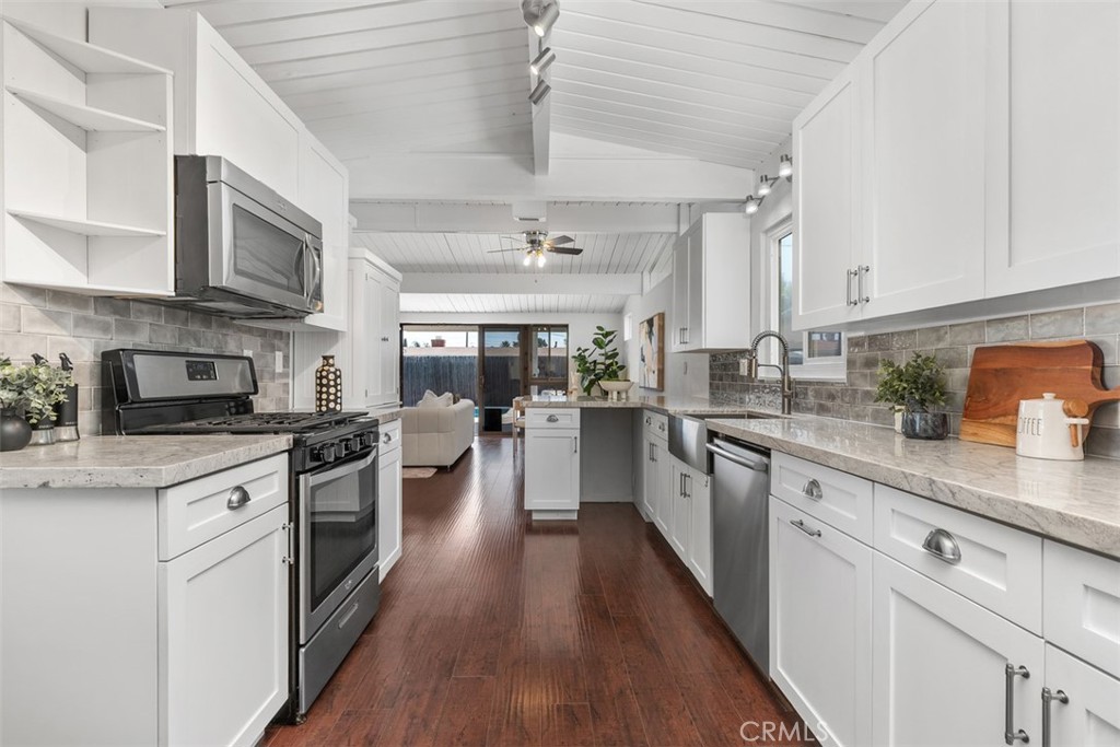 724 N Vine