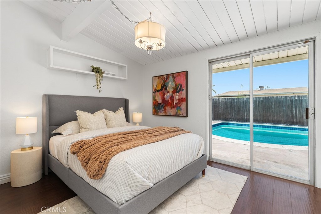 724 N Vine