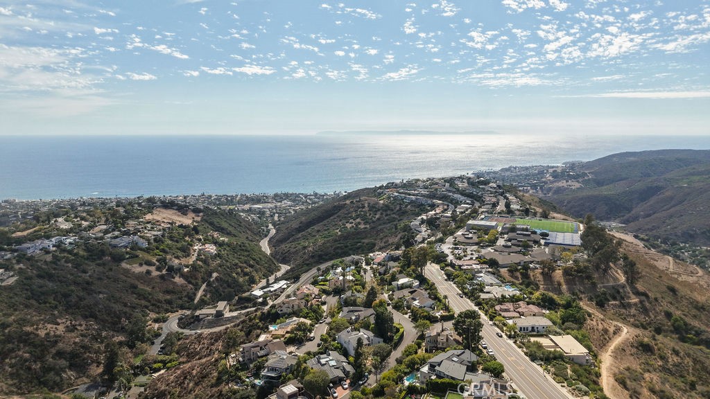 2315 Hillview