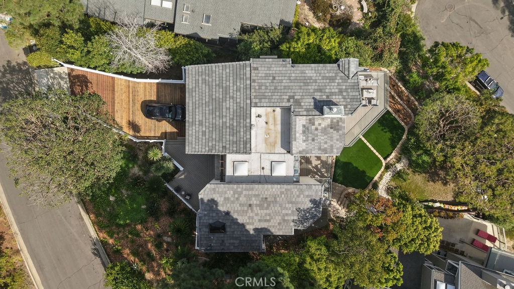 2315 Hillview