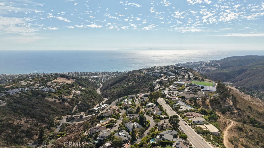 2315 Hillview